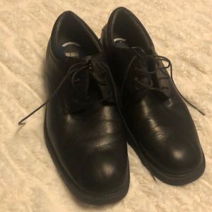 Men’s Nunn Bush Comfort Gel Dress Shoes (Black)